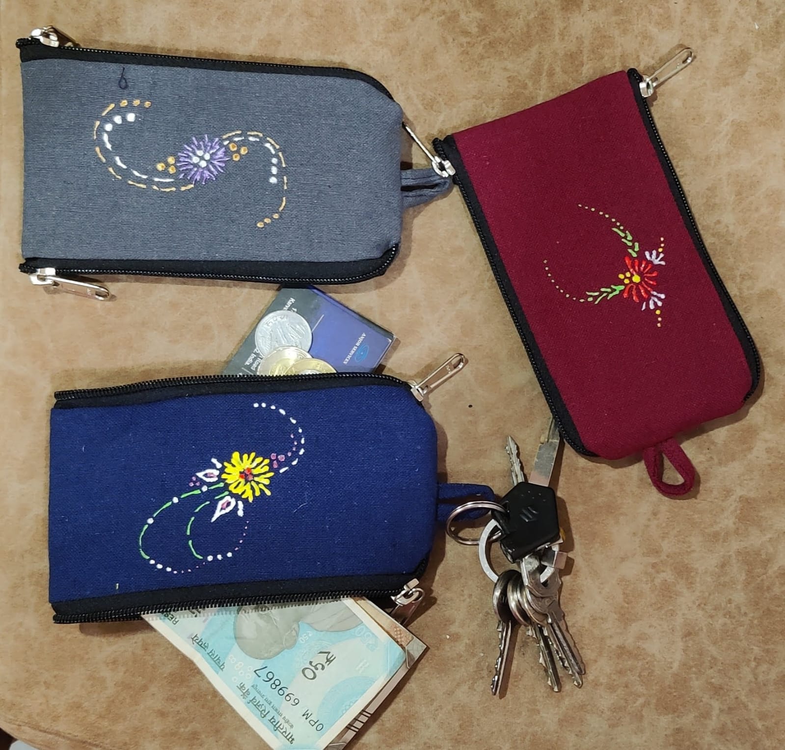 Double-sided Pouches